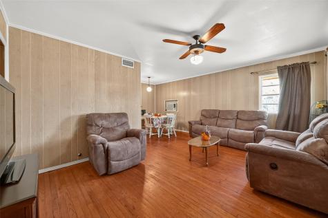 5658 Berry Creek Drive Houston TX 77017