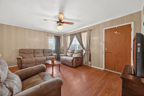5658 Berry Creek Drive Houston TX 77017