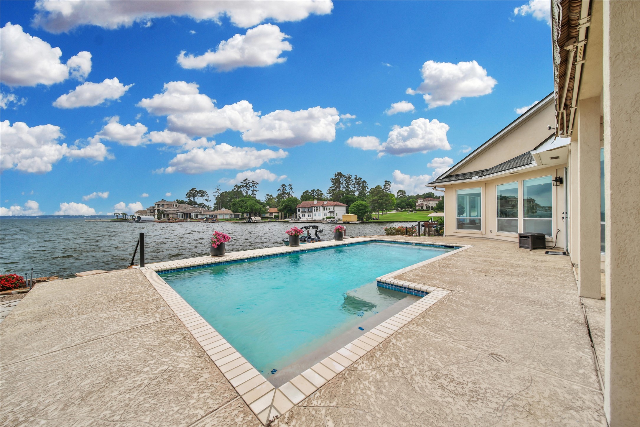 469 Edgewood Drive Montgomery TX 77356