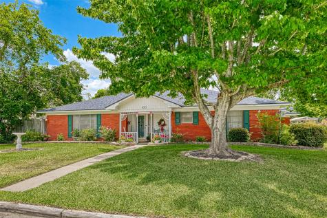 100 Marian Street Baytown TX 77520