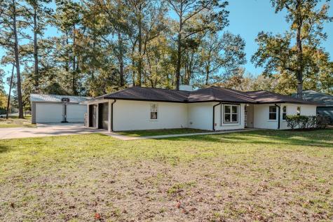2007 Holbrook Street Dayton TX 77535