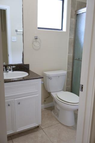 2112 Davis Street Houston TX 77026