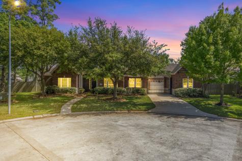 16806 Baikal Court Houston TX 77044