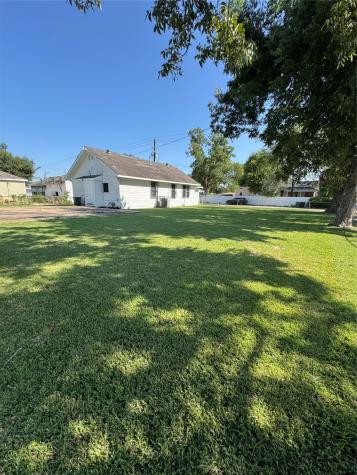 1603 Campbell Street Houston TX 77009