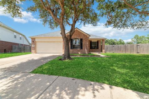 17806 Woodsburgh Lane Cypress TX 77433
