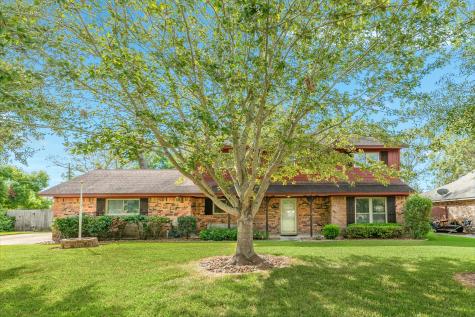 118 Cardinal Street Lake Jackson TX 77566