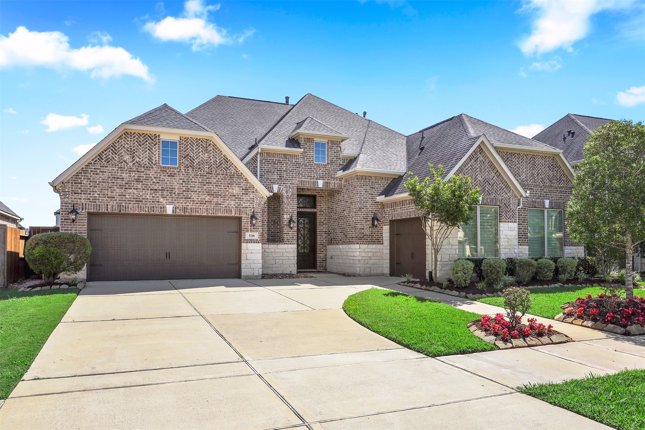 5718 Balcones Ridge Lane Houston TX 77059