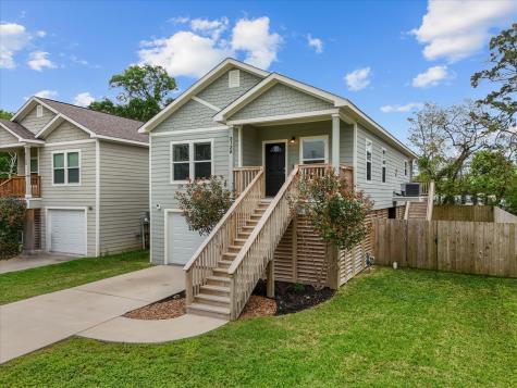 2124 Holly Drive Dickinson TX 77539