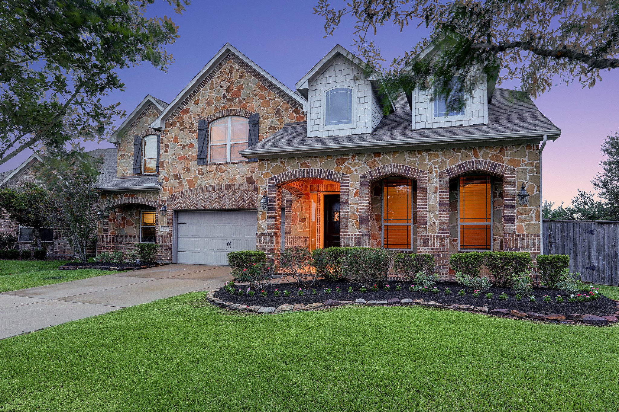 2315 Hamilton Pool Lane Friendswood TX 77546