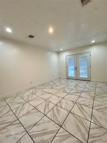 1310 Sudbury Drive Pasadena TX 77504