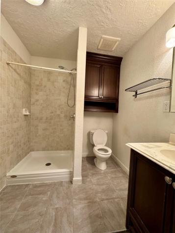 1310 Sudbury Drive Pasadena TX 77504