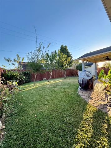 1310 Sudbury Drive Pasadena TX 77504