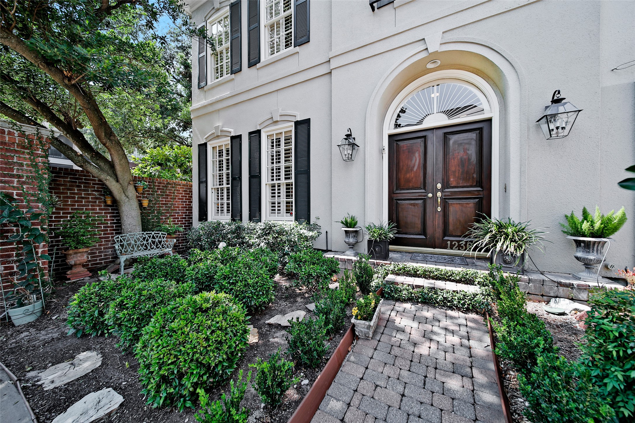 1236 Ripple Creek Drive Houston TX 77057