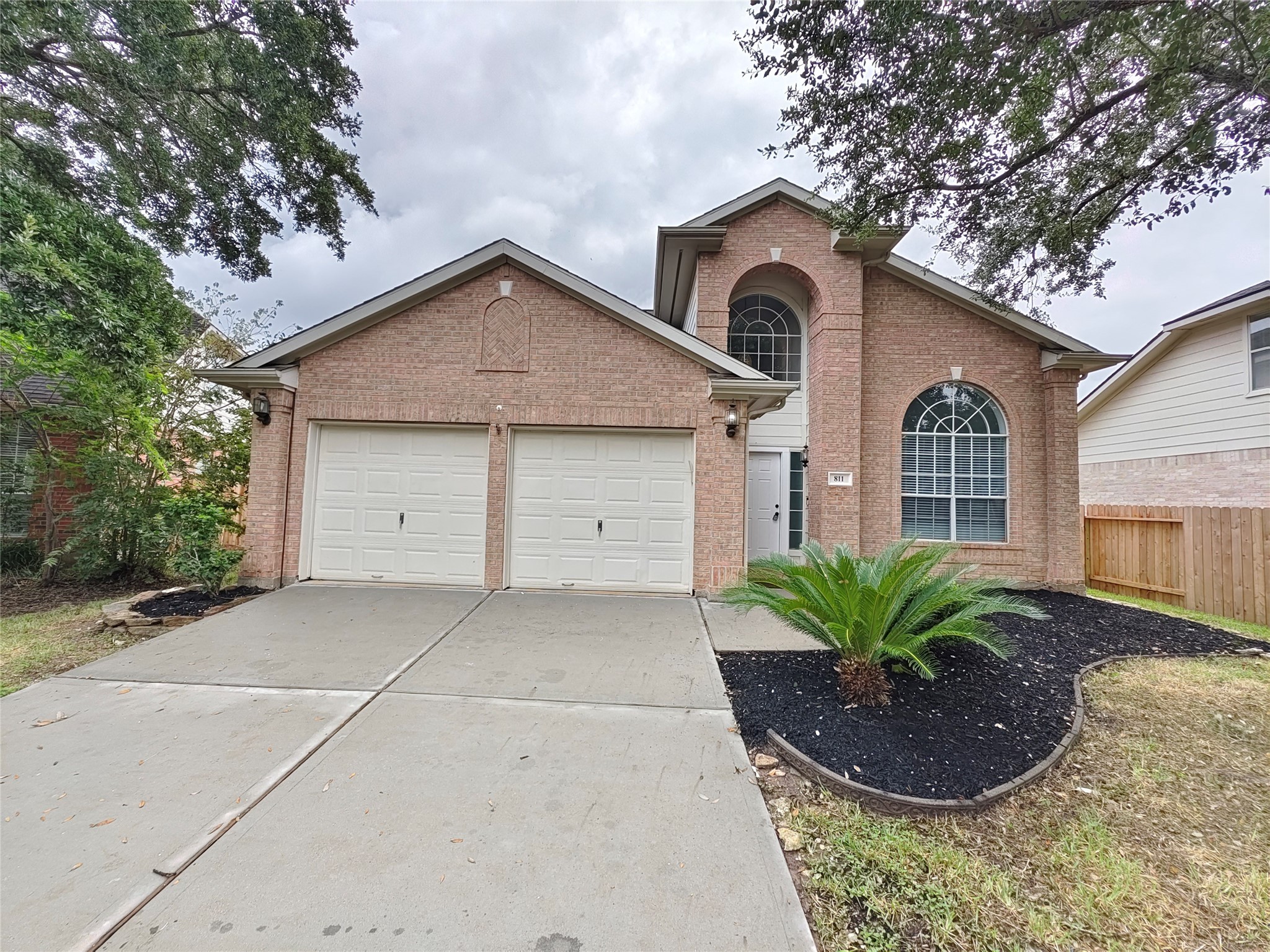 811 Featherbrook Court Sugar Land TX 77479