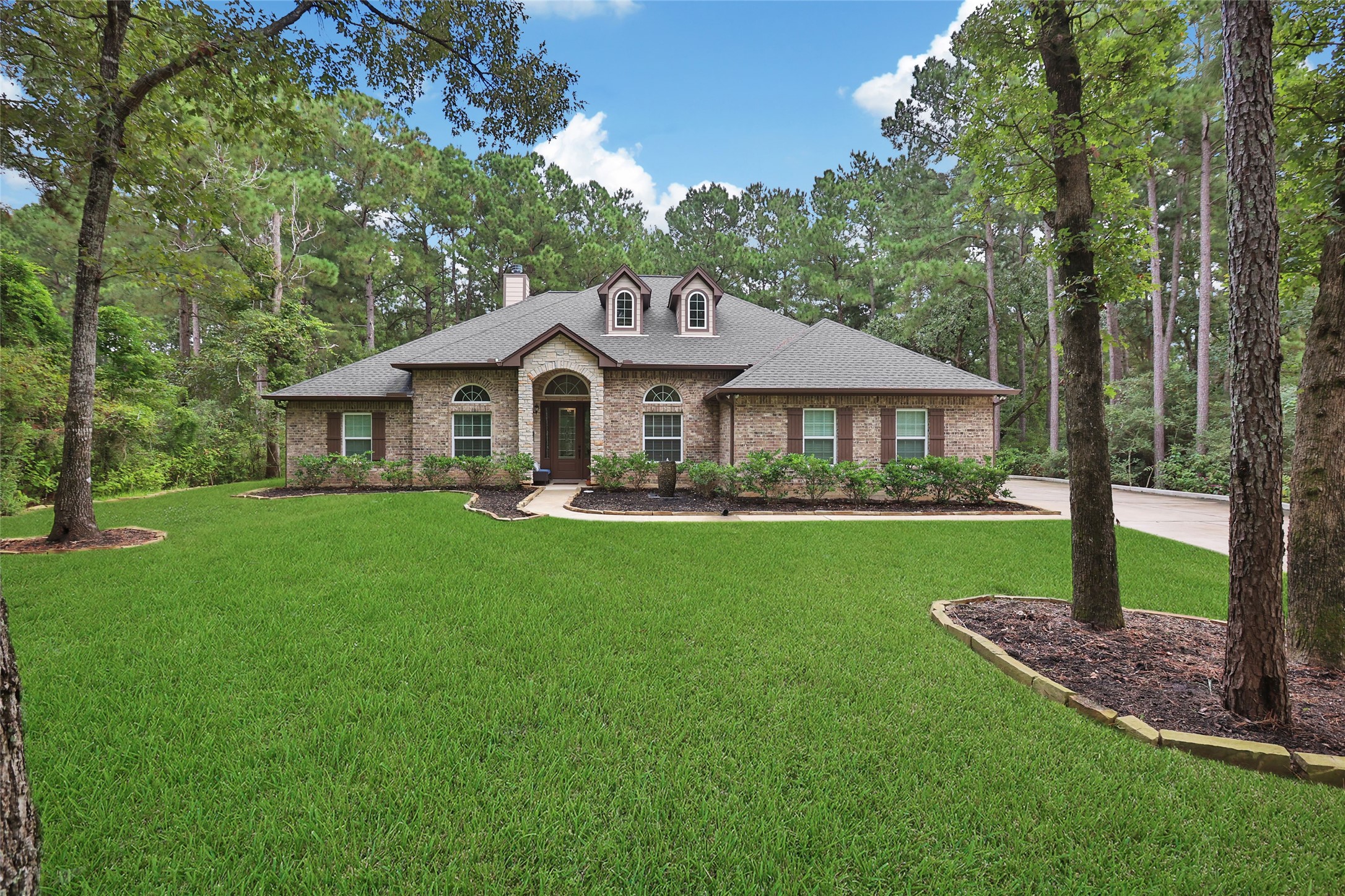 12937 Shady Woods Court Montgomery TX 77316