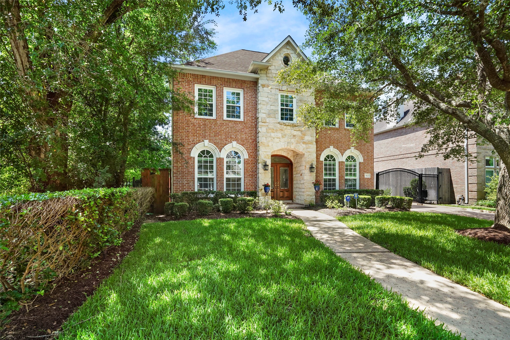 3523 Bellefontaine Street Houston TX 77025