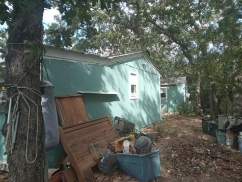925 Cattlemens Row Lockhart TX 78644