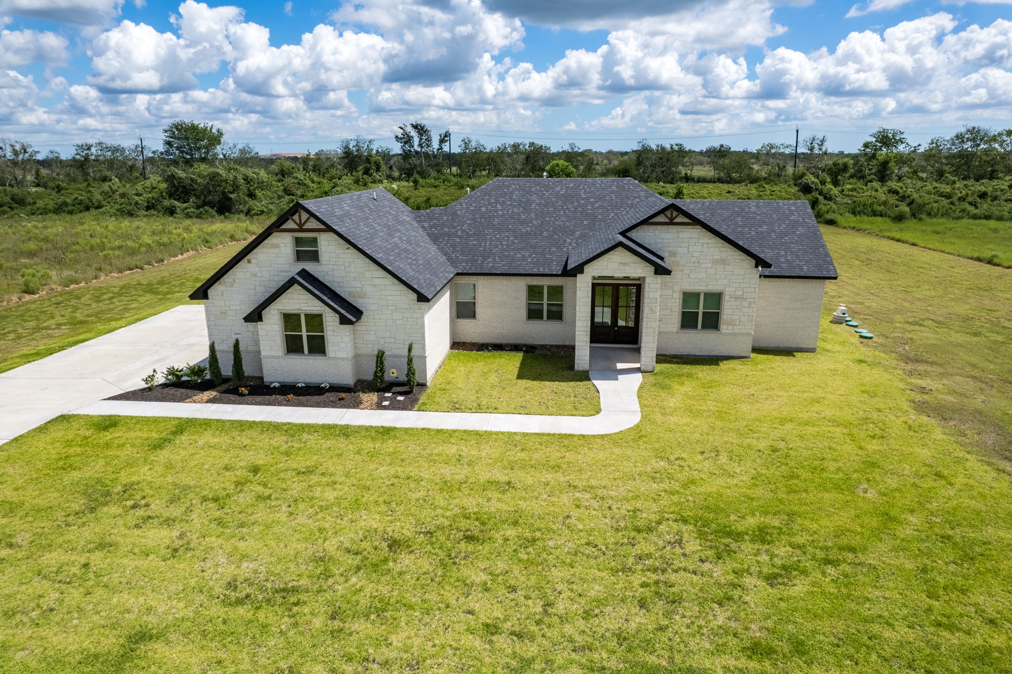 32819 Blue Crab Court Richwood TX 77515
