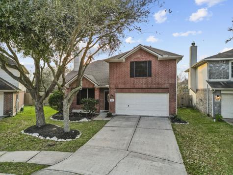 108 Glade Bridge Court Dickinson TX 77539