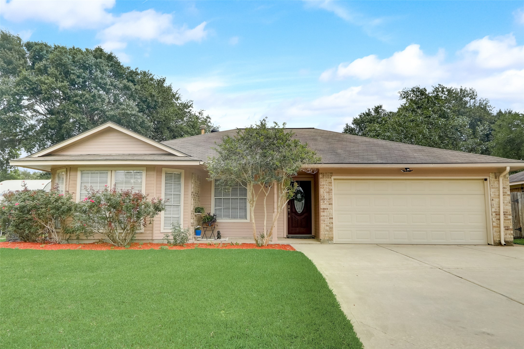 6011 Bee Hive Drive Pasadena TX 77505