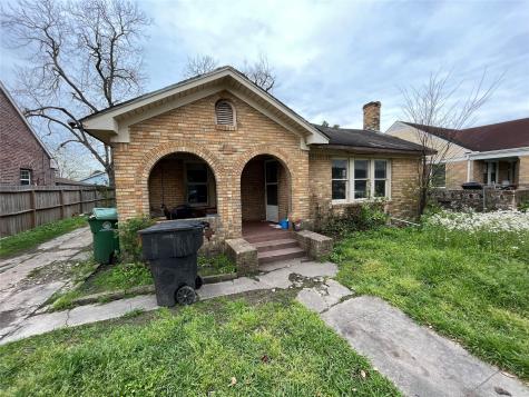 5038 Jefferson Street Houston TX 77023