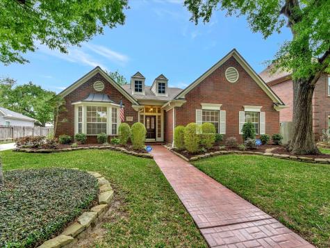 4023 Roaring Rapids Drive Houston TX 77059