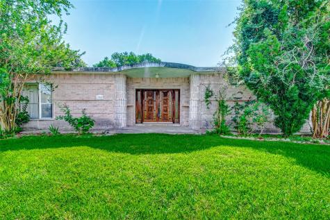 13603 Del Papa Street Houston TX 77047