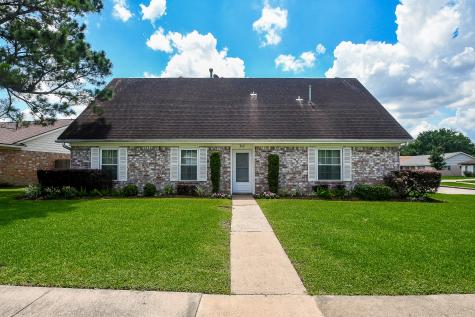 13827 Woodchester Drive Sugar Land TX 77498