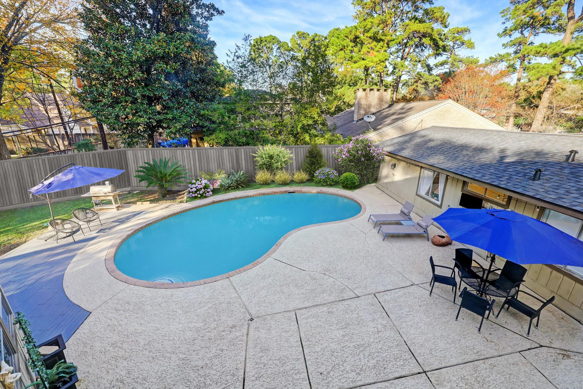 327 Tealwood Drive Houston TX 77024