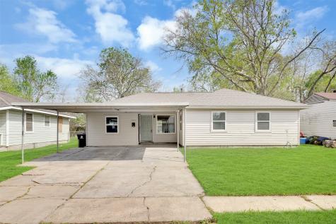 12105 Palmcrest Street Houston TX 77034