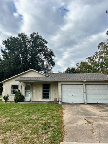 10934 Eddyrock Street Houston TX 77089