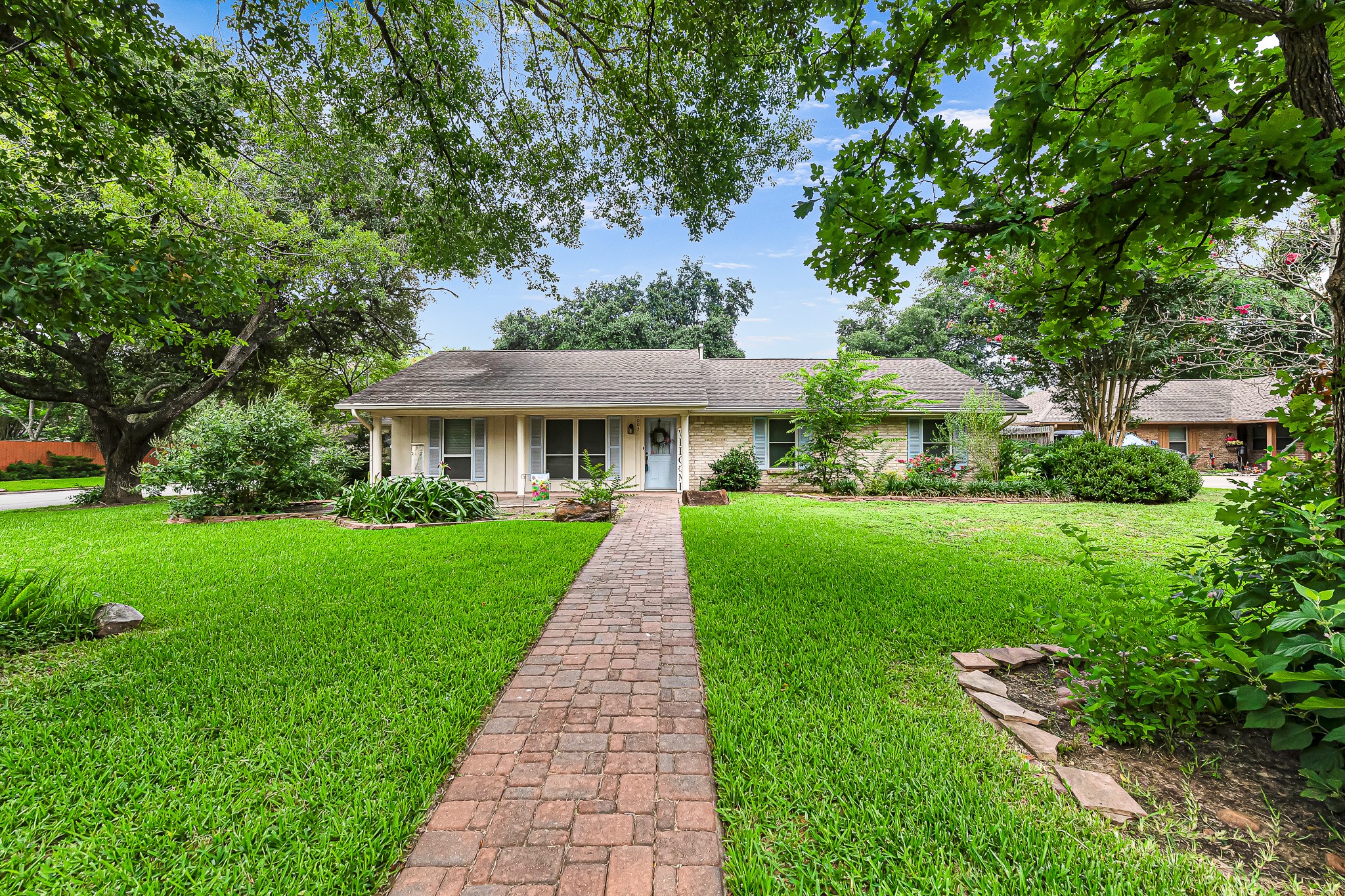 1003 Bluebonnet Street Katy TX 77493