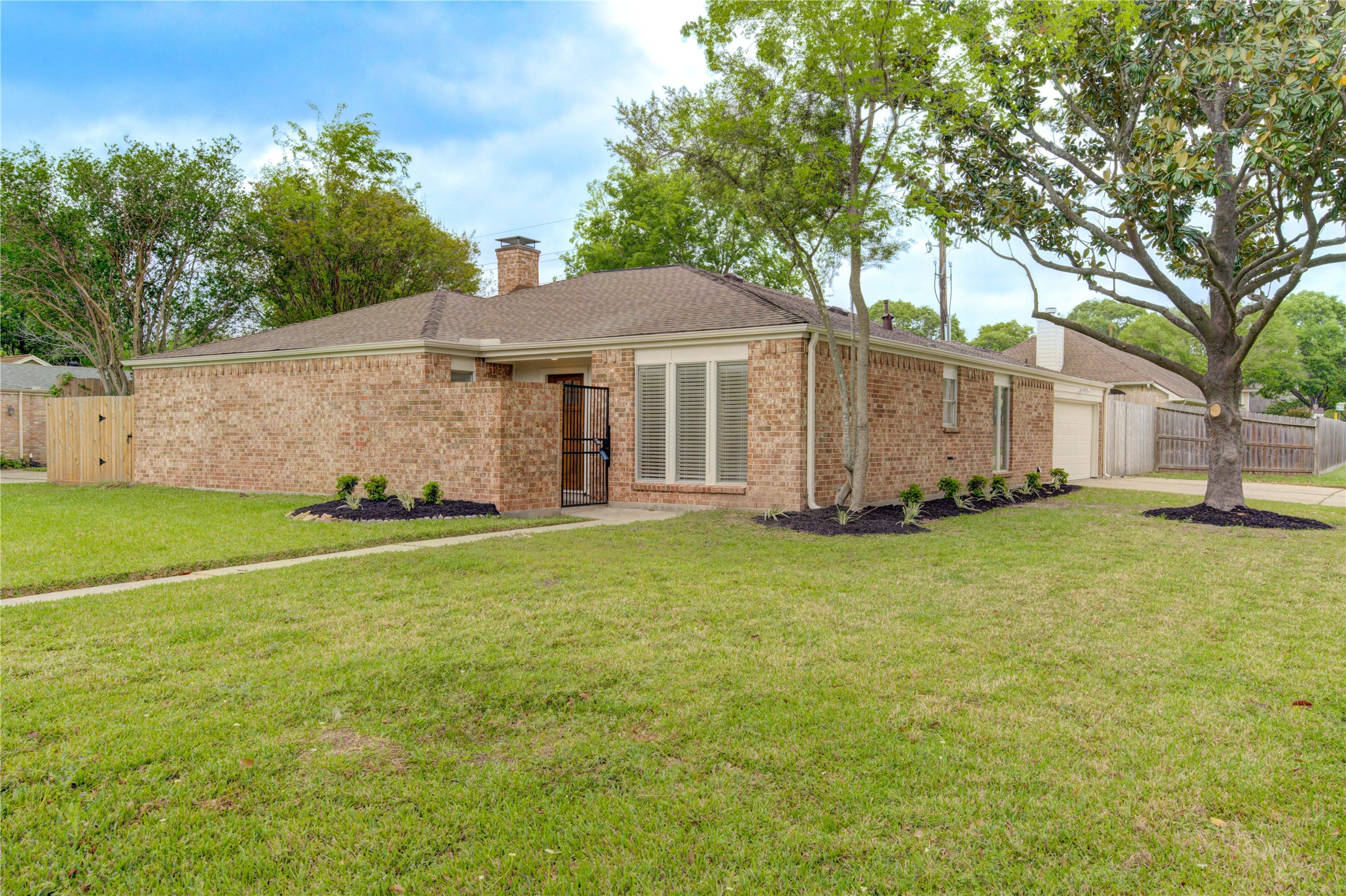 8802 Donys Drive Houston TX 77040