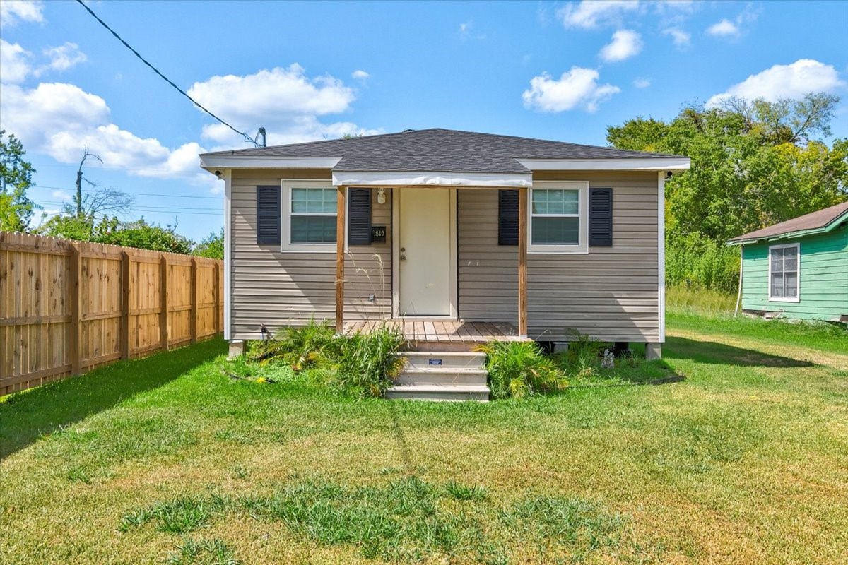 1840 Ollie Street Beaumont TX 77705