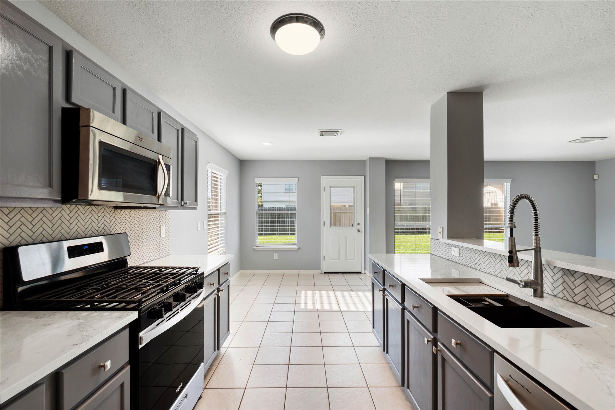 5307 Cilantro Lane Baytown TX 77521