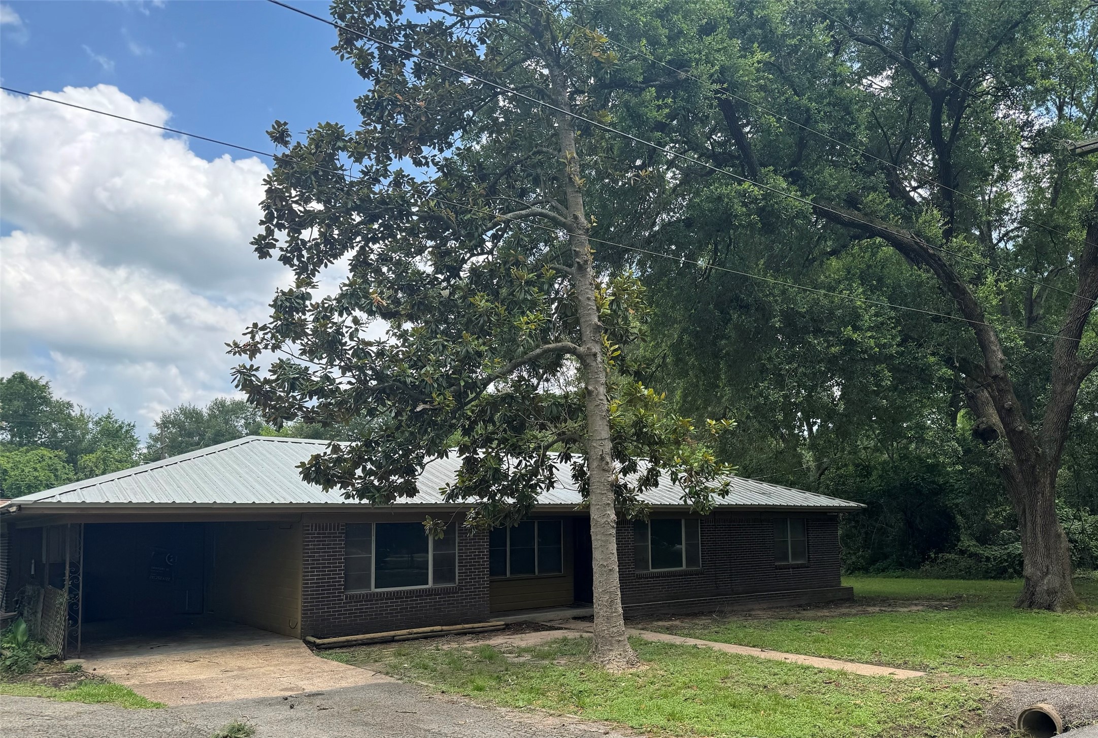 211 Paul Knox Street Huntsville TX 77320