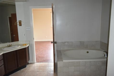 8018 Via Bella Drive Houston TX 77083
