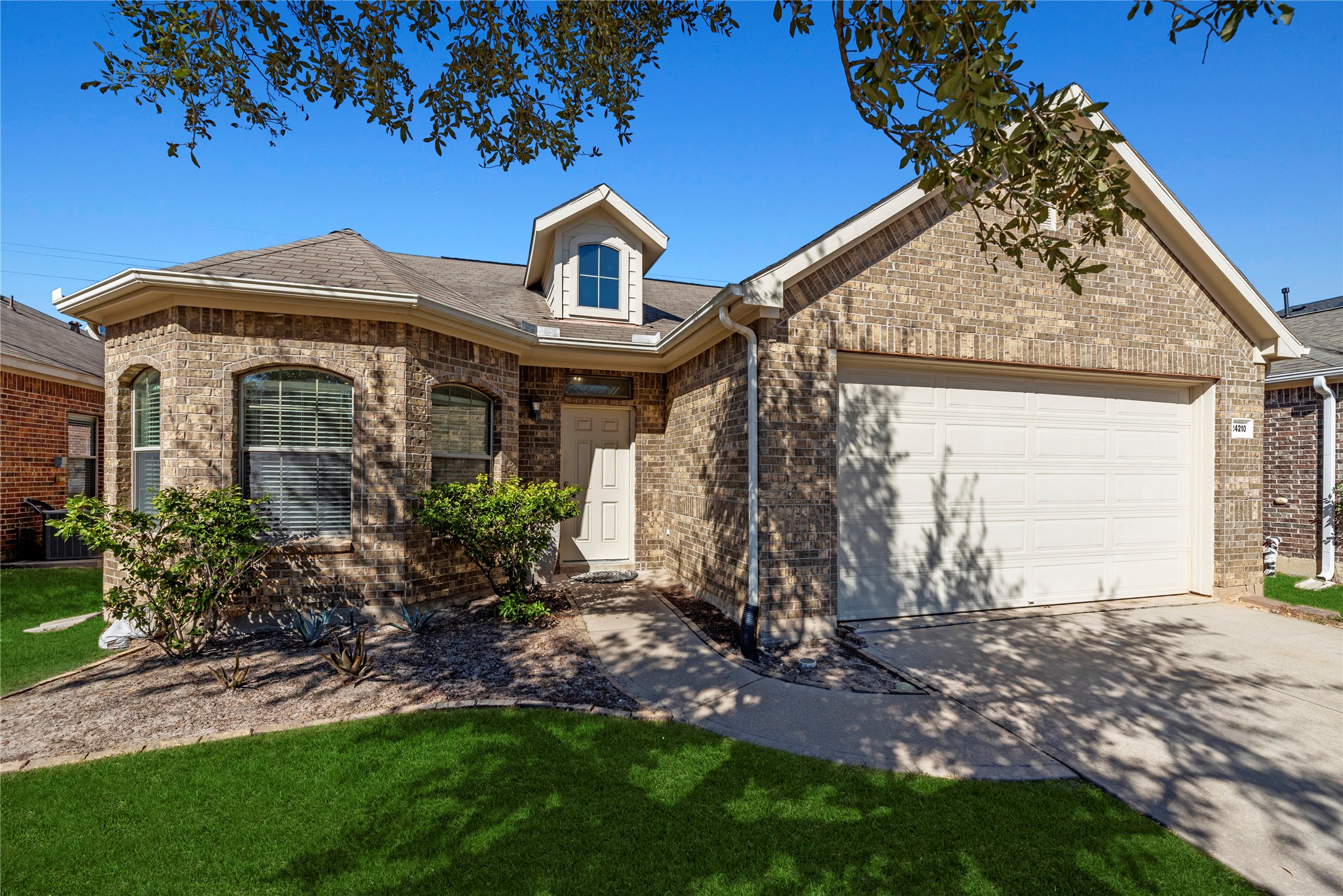 24210 Courtland Oaks Street Katy TX 77494