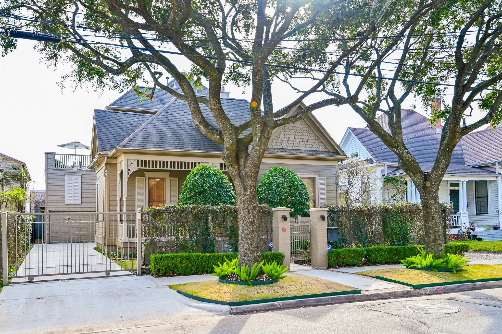 310 Drew Street Houston TX 77006