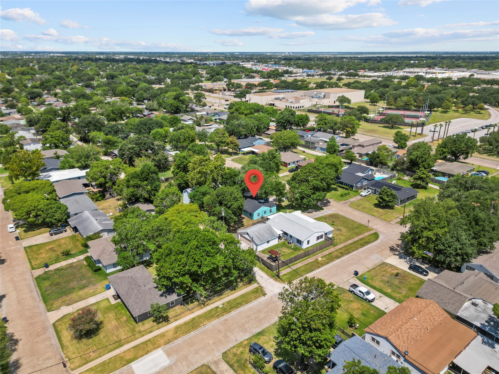 1705 4th Avenue N Texas City TX 77590