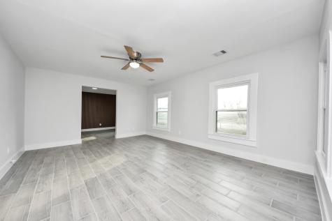 2508 Melbourne Street Houston TX 77026