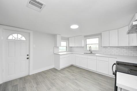 2508 Melbourne Street Houston TX 77026