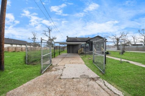 2508 Melbourne Street Houston TX 77026