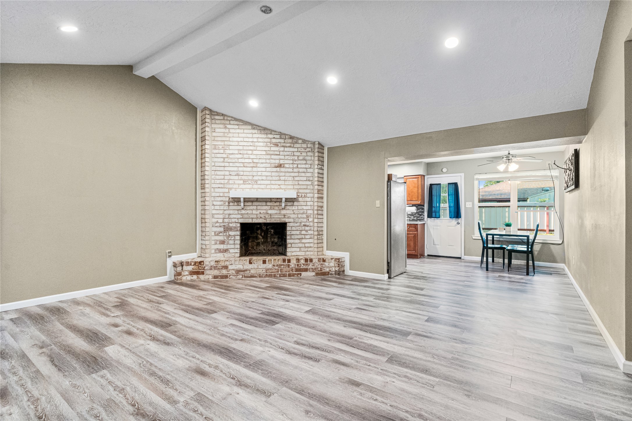 11418 Sharpcrest Street Houston TX 77072
