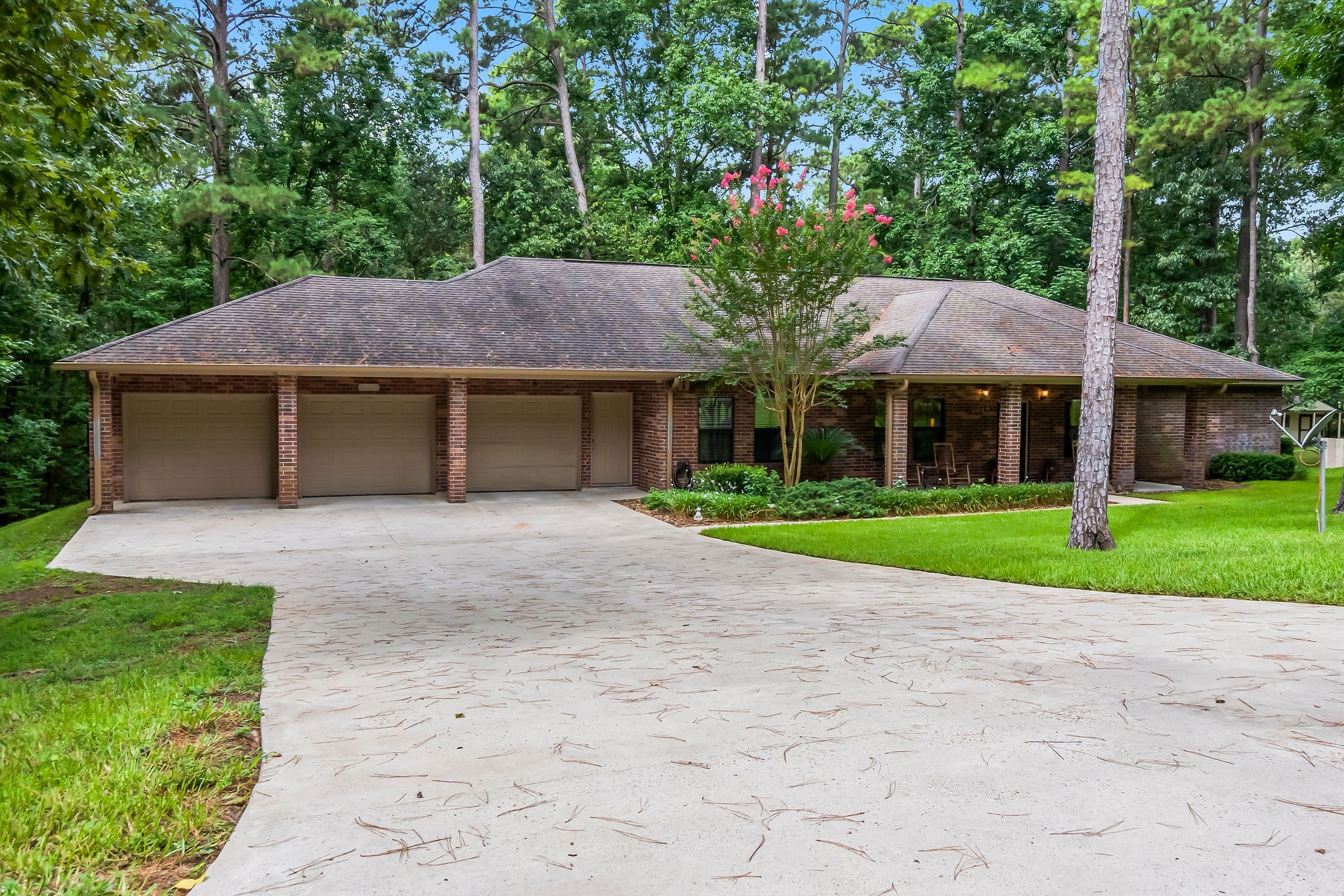 1091 Kings Way Coldspring TX 77331