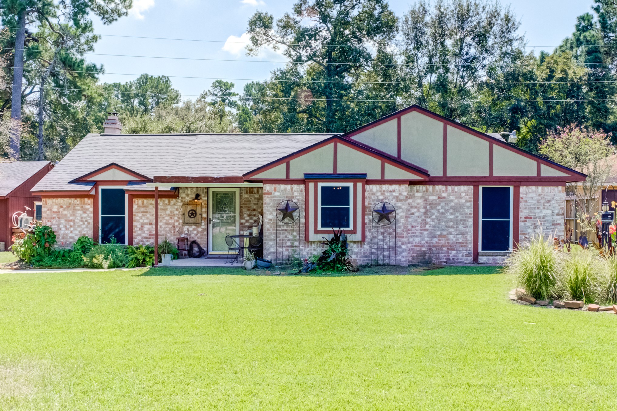 16507 Walnut Springs Lane Magnolia TX 77355