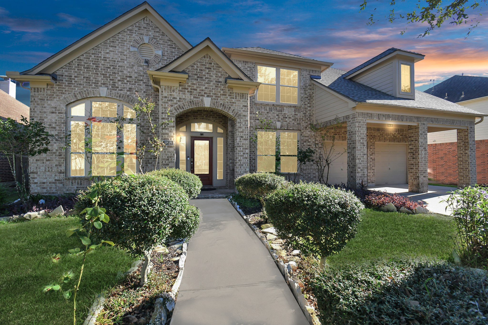 9818 Glascow Green Houston TX 77089