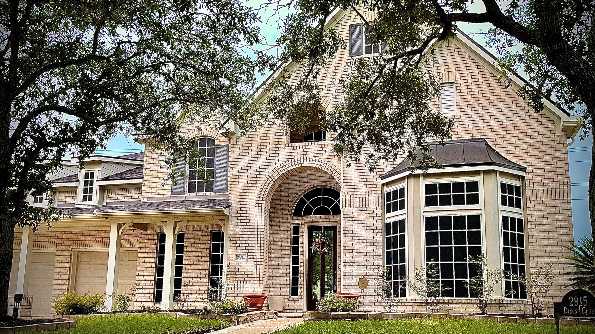 2915 Dixon Court Pearland TX 77584