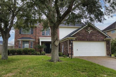 57 Sunrose Court Lake Jackson TX 77566