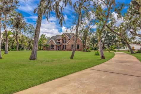 816 Lake Road Lake Jackson TX 77566